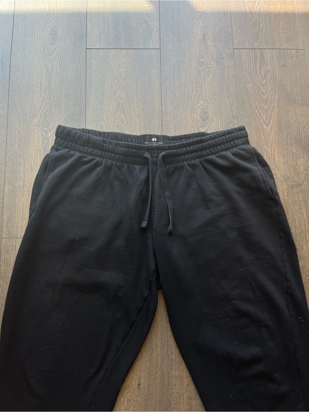 H&M Drawstring Sweatpants - Picture 4 of 10
